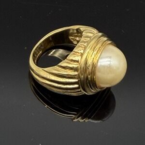 Vintage 18K Gold Electroplate Chunky Faux Pearl High Relief Statement Ring Sz 8